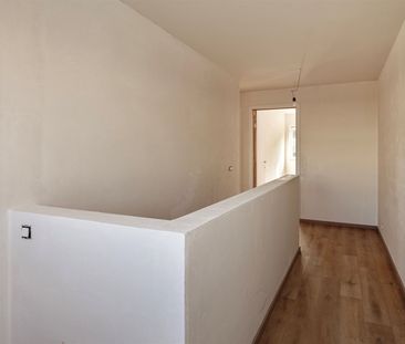 Zeer recente woning gelegen op aantrekkelijke locatie - Photo 5