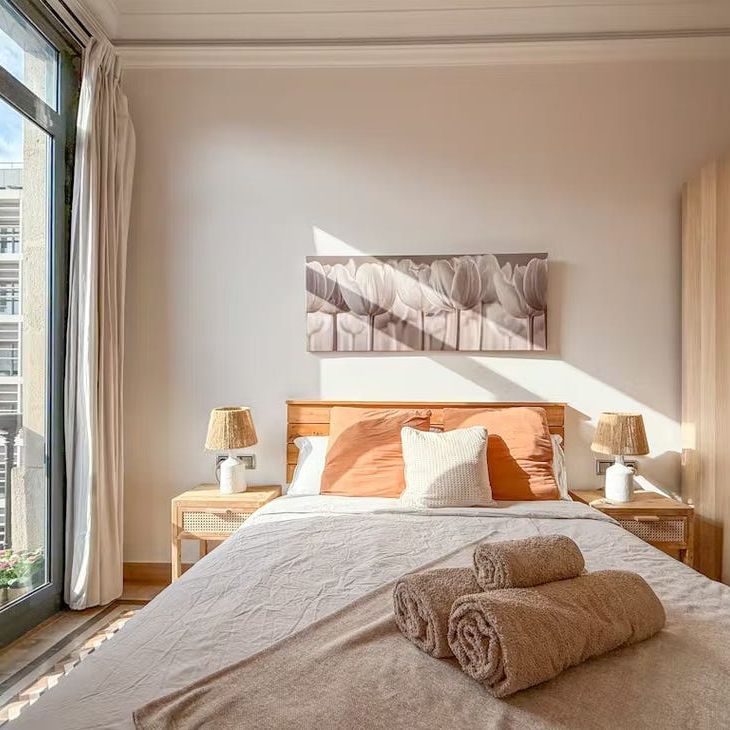 Carrer de Roger de Llúria, Barcelona, Catalonia 08009 - Photo 1