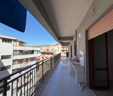 5 locali in affitto - Photo 3