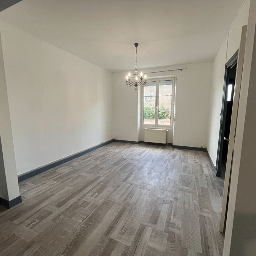 Location Maison 4 pièces 84m² - Photo 1