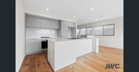 Beautiful Family Home - Photo 4