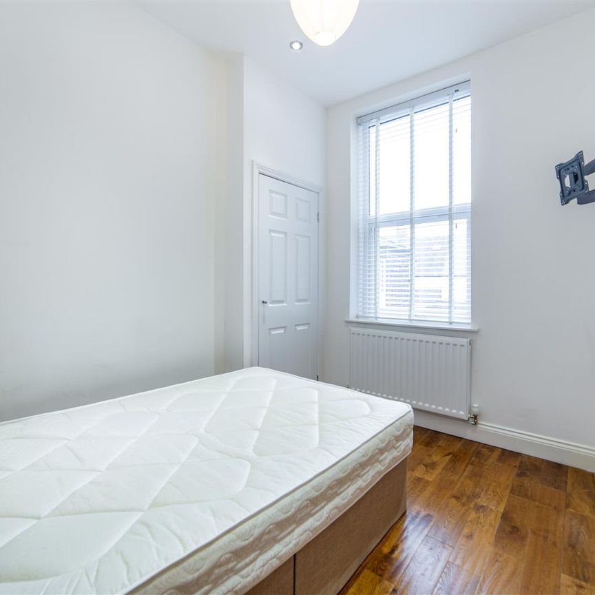 2 bed flat to rent in Lansdowne Terrace, Newcastle Upon Tyne, NE3 - Photo 1