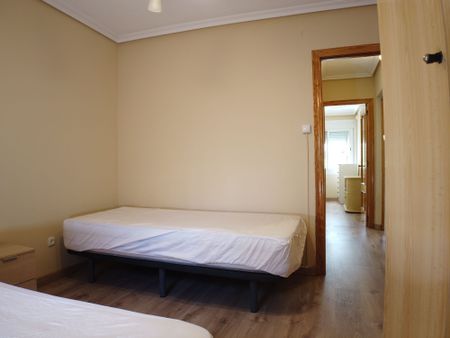 Piso de alquiler en Carrer de Mallorca, Playa Muchavista - Photo 5