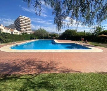 Alquiler de chalet adosado en Pasaje Estonia, 1 - Photo 2