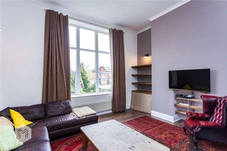 Wellington Villas, Bury, Greater Manchester, BL8 - Photo 2