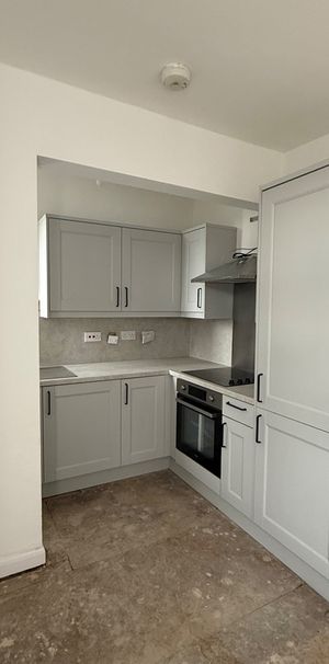 1 Bed Flat, Westbourne Road, CH43 - Photo 1