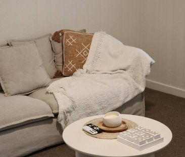 Fully Furnished & Newly Renovated Unit in the Heart of Kiama - Photo 1