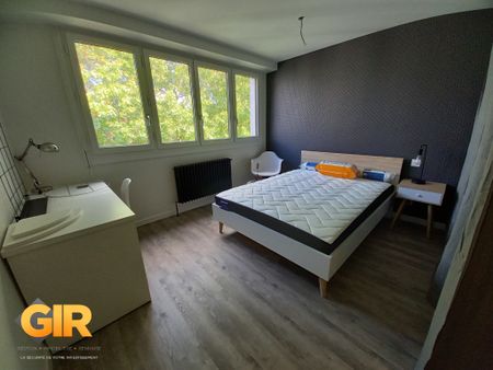 Location Maison 1 pièce 94m² RENNES 35000 - Photo 4