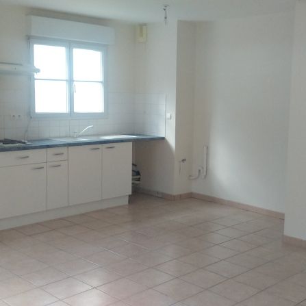 Location Appartement 3 Pièces 55 m² - Photo 1