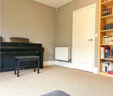 3 Bed Semi-Detached House, Hanson Road, M40 - Photo 2