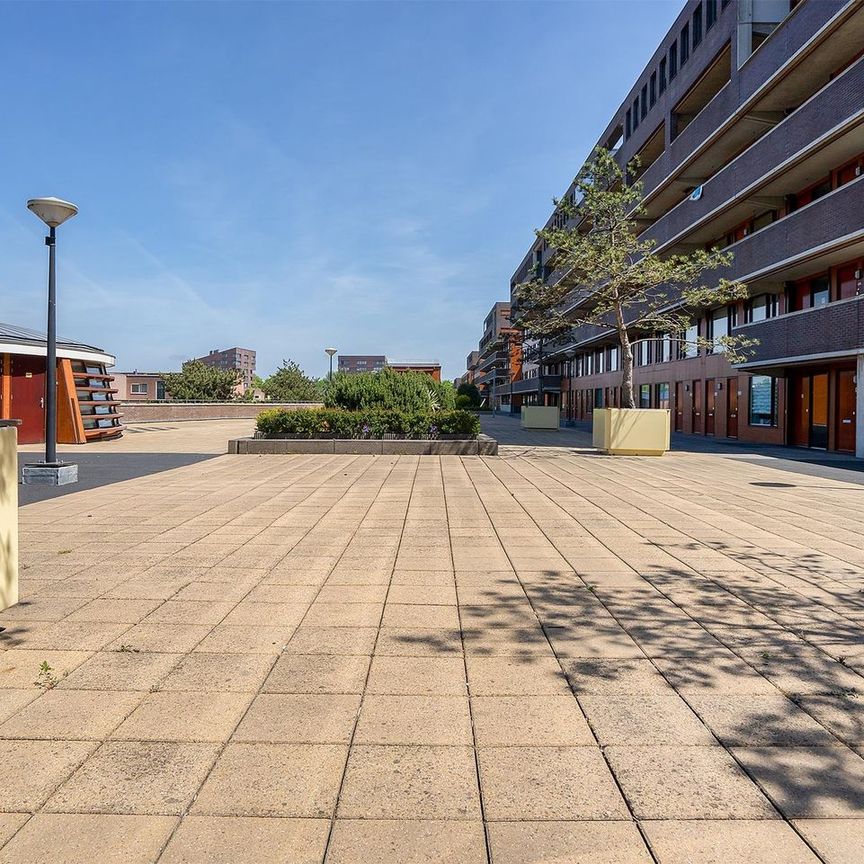 Appartement te huur: Pieter Calandlaan 714 1060 TX Amsterdam - Photo 1