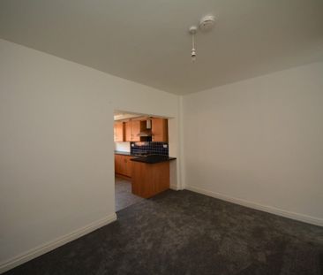 3 bed House - Terraced for Rent - Photo 6