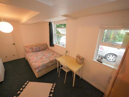 6 bedroom house share to rent - Photo 3