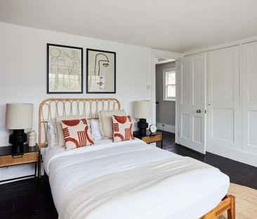 3 bedroom semi-detached house to rent - Photo 6