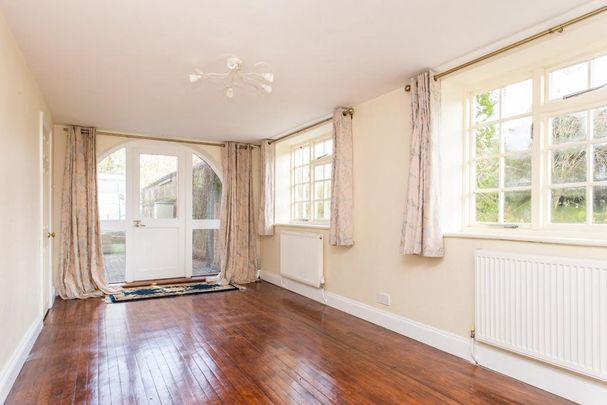 3 bedroom detached house to rent - Photo 1