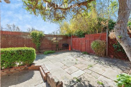 1 bedroom in a house share to rent - Photo 5
