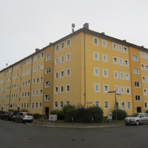 Renovierte 2-Zimmer-Wohnung mit EBK ab sofort zu vermieten - Photo 1