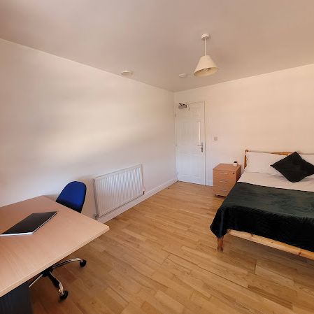 Room 8 Available, 12 Bedroom House, Willowbank Mews – Student Accommodation Coventry - Photo 1