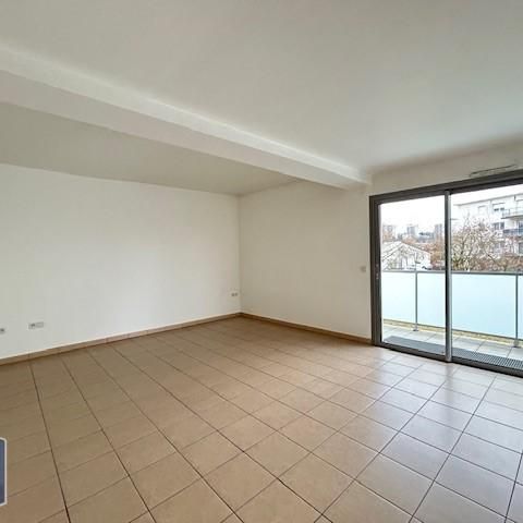 Location Appartement 4 pièces 102m² ST DIZIER 52100 - Photo 1