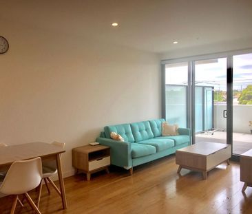 Fully Furnished Boutique Apartment - Photo 1