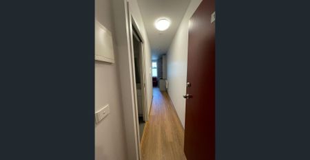 STUDENT ACCOMMODATION - OPPOSITE SWINBURNE UNIVERSITY - Photo 4