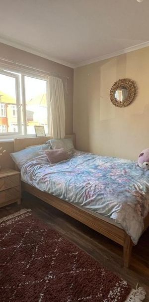 1 bedroom semi-detached house to rent - Photo 1