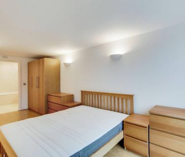 2 bedroom flat to rent - Photo 6