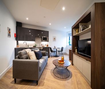 Studio to rent - Photo 1