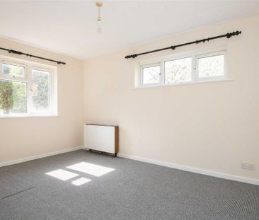 1 bedroom detached house to rent - Photo 2