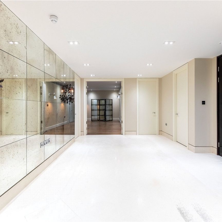 Knightsbridge, SW7, London - Photo 1