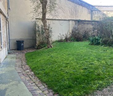 Location Appartement 2 pièces 33m² - Photo 2