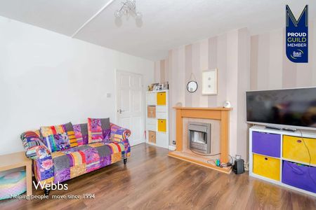 Princess Court, Wolverhampton - Photo 2