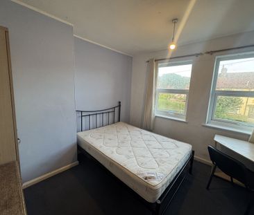 Starkey Crescent, Tang Hall - P2214 - Photo 6