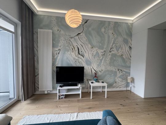 Przestronne/nowoczesne/ miejsce postojowe 33.3 m² - Photo 1