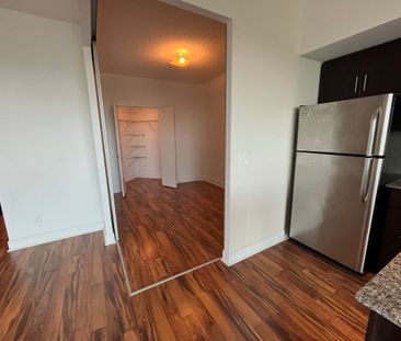 For Lease - 35 Brian Peck Crescent Unit# 1020, Toronto, Ontario - Photo 6
