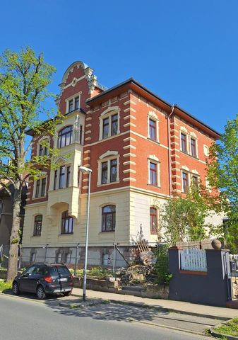 Stilvoll Wohnen in denkmahlgeschützter Stadtvilla - großzügige 4- Raum - DG - Wohnung zu vermieten - Photo 5