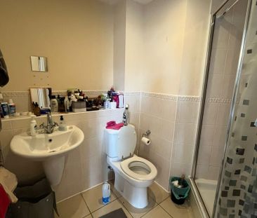 2 bed flat to rent in Quayside Drive - Photo 6