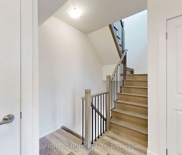 For Lease - 9 Phelps Lane Unit# TH7, Richmond Hill, Ontario - Photo 1