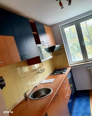 Apartament 3 camere cu garaj, Strada Târgu Neamț, Preț: 650 € / lună - Photo 2