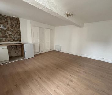 Location Appartement 1 pièce 21m² VALENCE 26000 - Photo 2