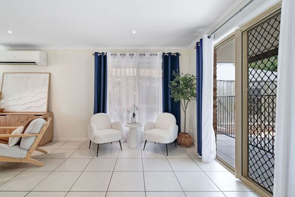 Spacious Family Home with Pool in Peaceful Old Orchard Estate - Photo 1