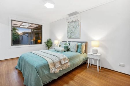 Stylish Family Living in the Heart of Campbelltown - Photo 3