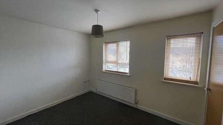 Hawthorne Drive, Kirkby, L33 - Photo 2