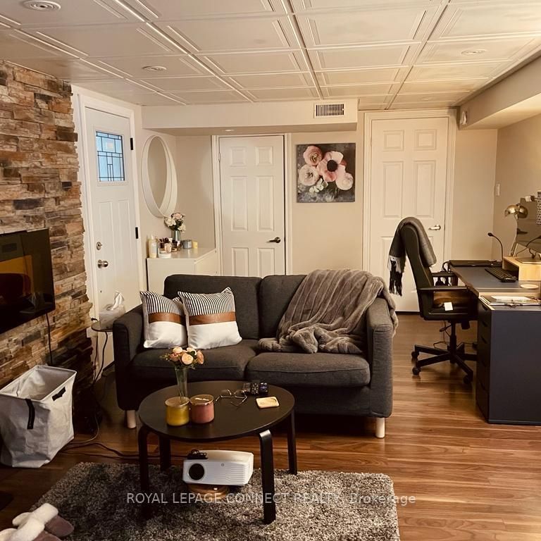 #Lower - 43 Tomlin Crescent – Richmond Hill, Ontario - Photo 1