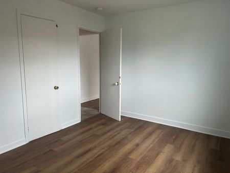 À louer / Appartement - Photo 5