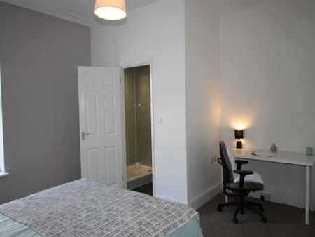 4 bedroom house share to rent - Photo 3