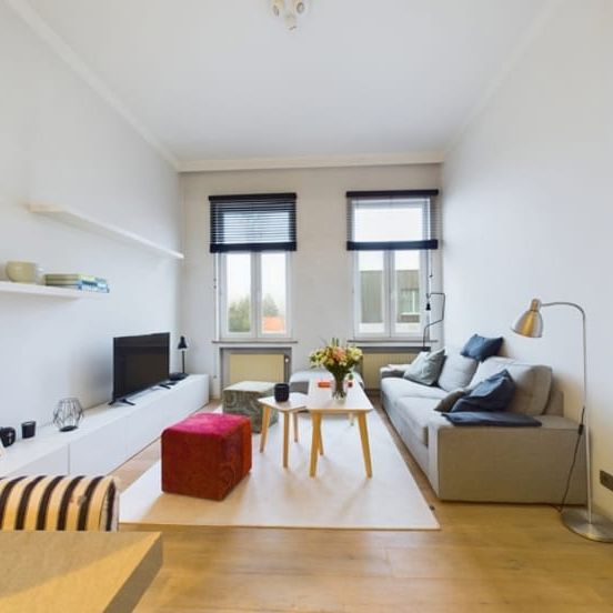 Appartement te huur - Photo 1