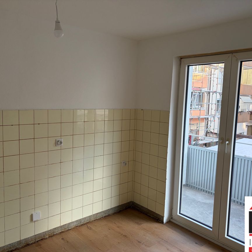 *Neu renoviert - 3 Zimmer - Südbalkon - Garage möglich* - Foto 1