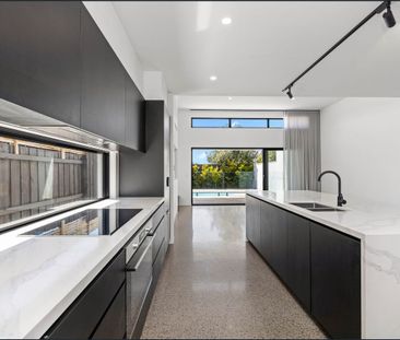 118A Rymer Avenue, Safety Beach - Photo 1