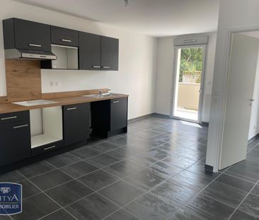 Location Appartement 3 pièces 106m² JOUE LES TOURS 37300 - Photo 3